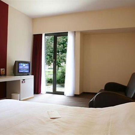 Hampton'S Hotel Namur Wépion Eksteriør billede