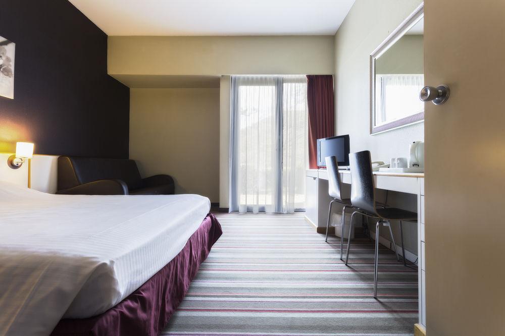 Hampton'S Hotel Namur Wépion Eksteriør billede